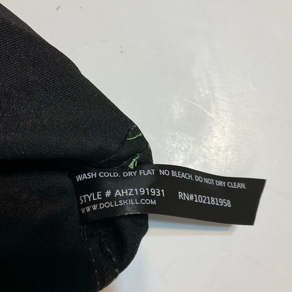 Dolls Kill Punk Trap Chain Cargo Oversized Tie Ankle Pants, XS punk goth baddie - Picture 12 of 16